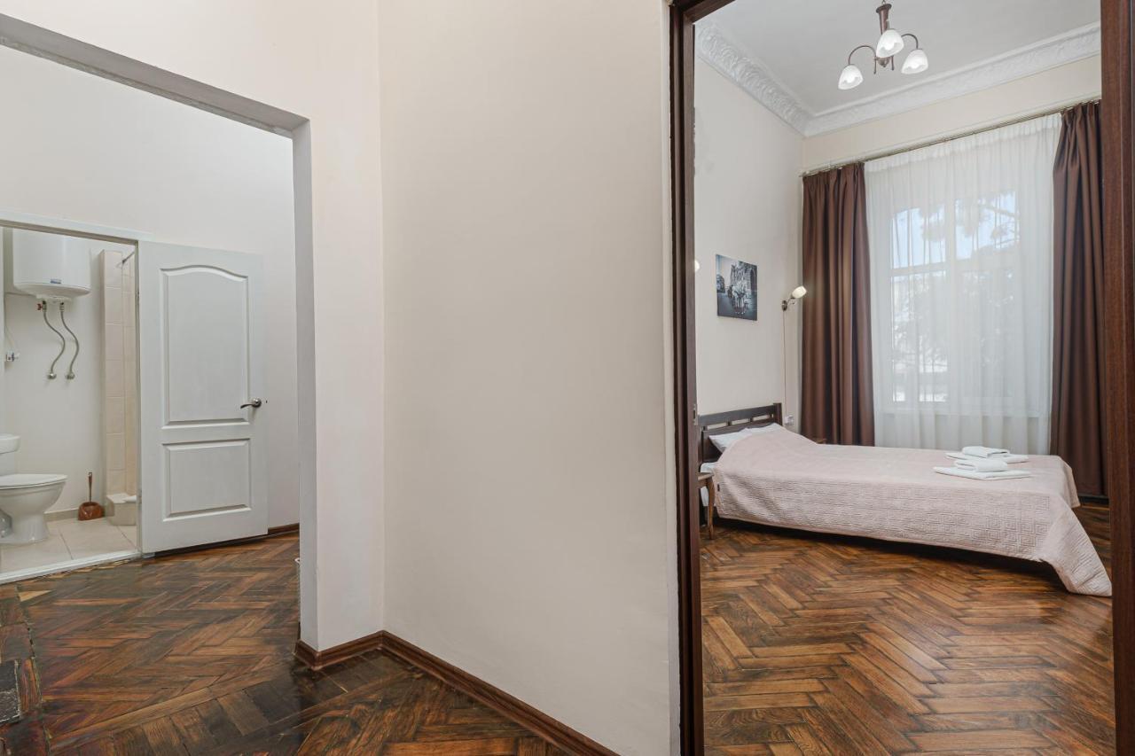 Nice Apartment In The City Center Одесса Экстерьер фото